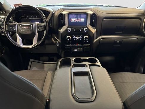Used 2020 GMC Sierra 1500 SLE w/ SLE Value Package AWD/4WD image 11