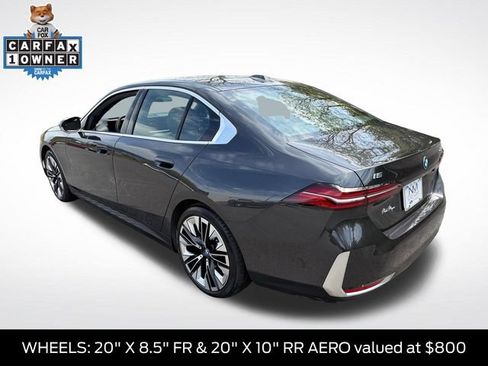 Used 2025 BMW i5 xDrive40 w/ Premium Package AWD/4WD image 6