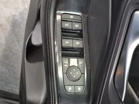Used 2024 Nissan Rogue SV FWD image 11
