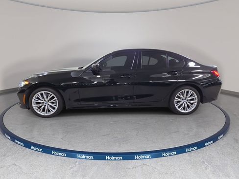 Used 2023 BMW 330i Sedan w/ Convenience Package RWD image 11
