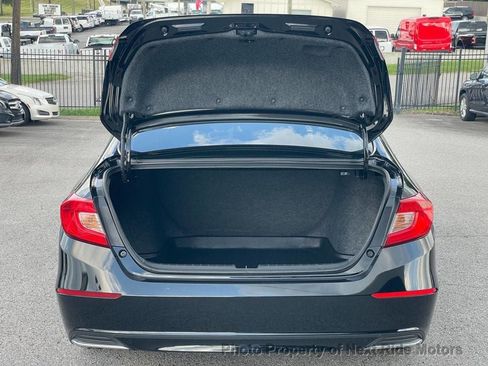 Used 2021 Honda Accord LX image 9