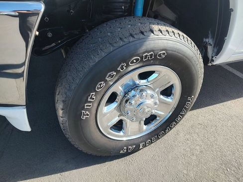 Used 2022 RAM 2500 Tradesman AWD/4WD image 9
