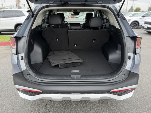 Certified 2025 Kia Sportage EX FWD image 10