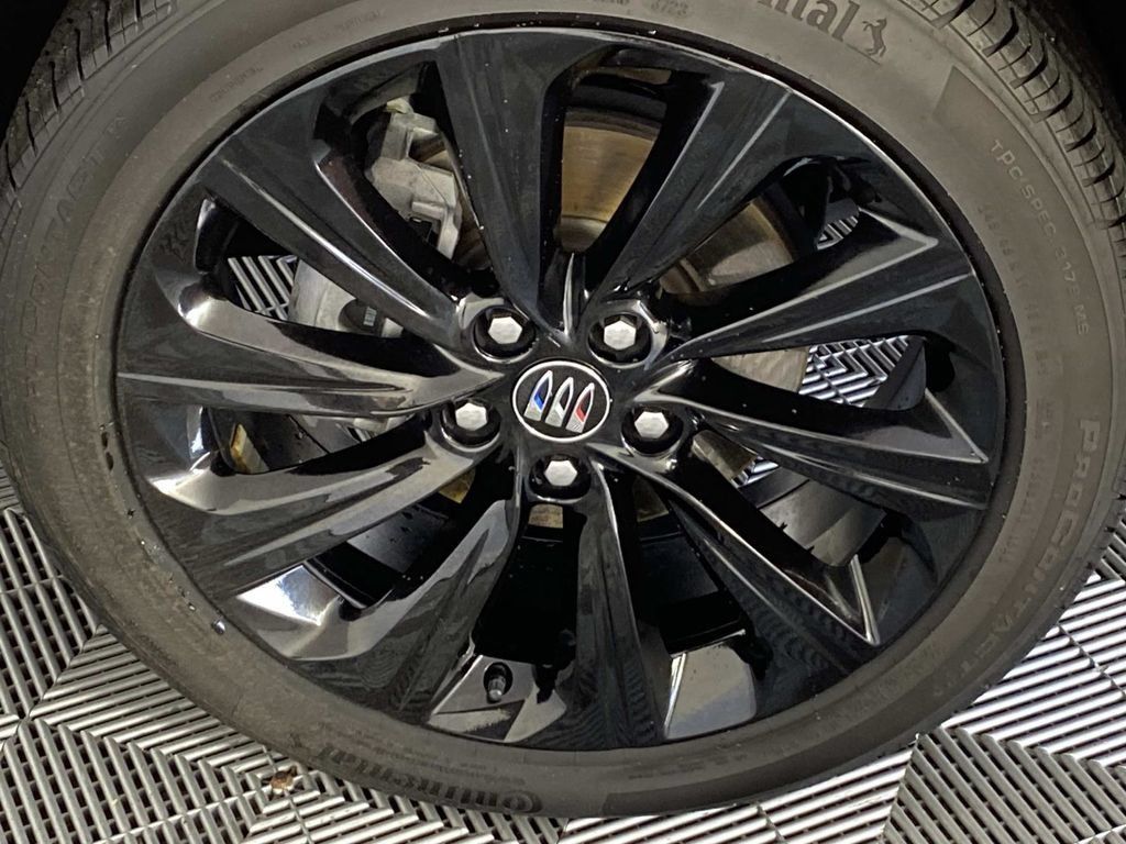 Used 2024 Buick Envista Sport Touring w/ Convenience I Package FWD image 26