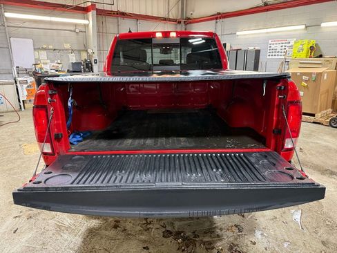 Used 2018 RAM 1500 Big Horn image 10