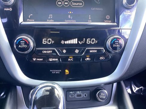 Used 2020 Nissan Murano SV w/ Premium Package AWD/4WD image 23