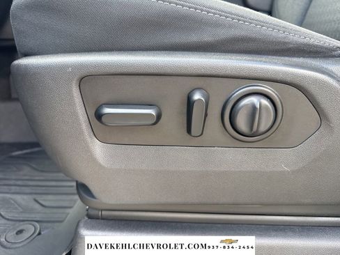 Used 2021 GMC Sierra 1500 SLE image 18