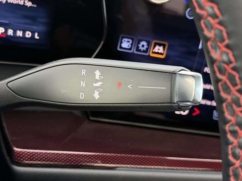 Used 2024 Chevrolet Traverse RS w/ LPO, Floor Liner Package image 28