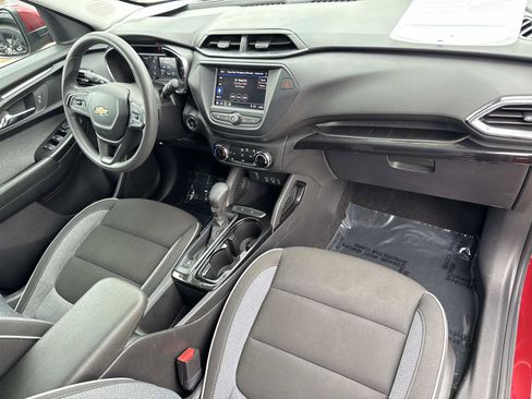 Used 2023 Chevrolet TrailBlazer LT image 25