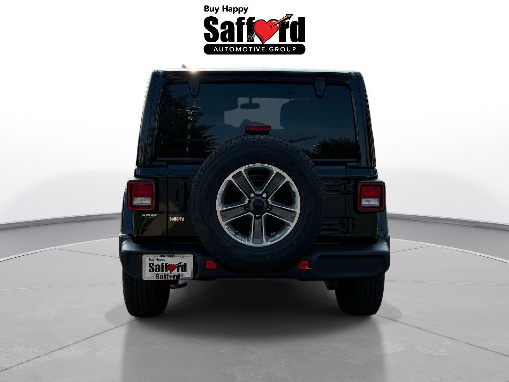 Used 2021 Jeep Wrangler Unlimited Sahara AWD/4WD image 7