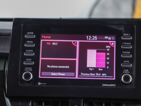 Used 2024 Toyota Camry SE w/ Cold Weather Package image 19