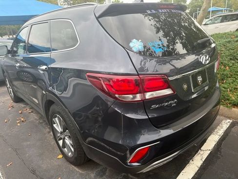 Used 2019 Hyundai Santa Fe XL SE w/ SE Premium Package 02 FWD image 4