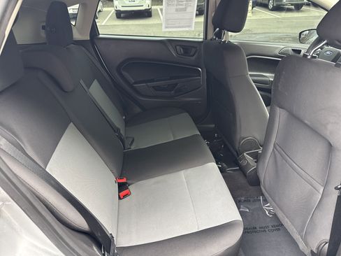 Used 2016 Ford Fiesta S image 19