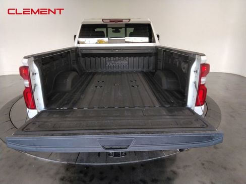 Used 2022 Chevrolet Silverado 2500 High Country w/ Safety Package II image 8