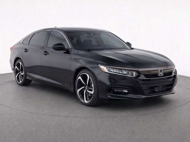 Used 2018 Honda Accord Sport image 2
