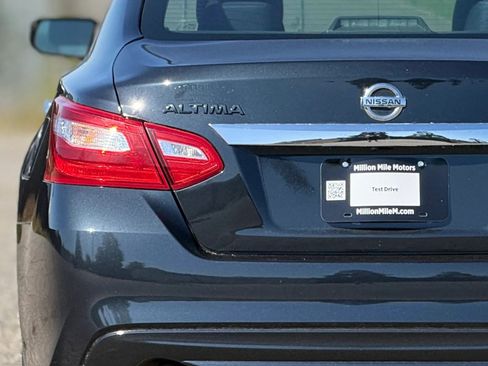 Used 2017 Nissan Altima 2.5 SV FWD image 13