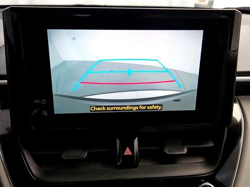 Certified 2023 Toyota Corolla Cross L image 43