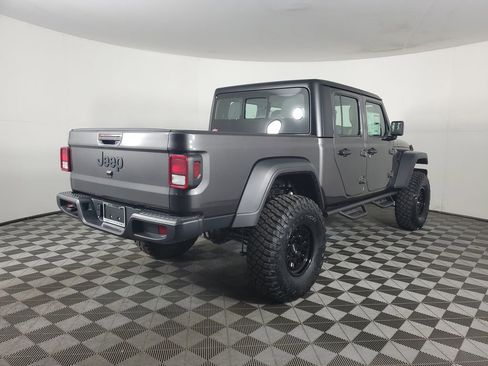 New 2026 Jeep Gladiator Sport AWD/4WD image 4