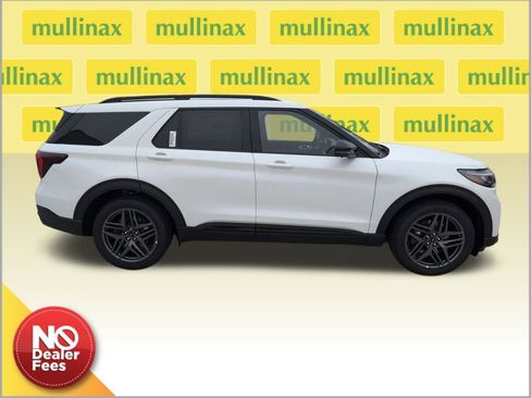 New 2026 Ford Explorer ST image 2