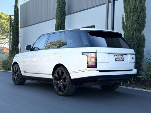 Used 2015 Land Rover Range Rover Autobiography image 10