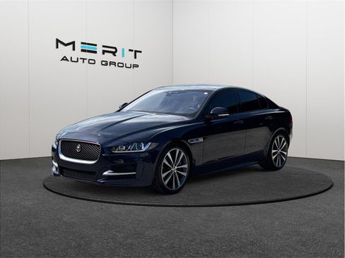 Used 2017 Jaguar XE R-Sport RWD image 4