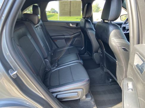 Used 2025 Ford Escape ST-Line FWD image 13