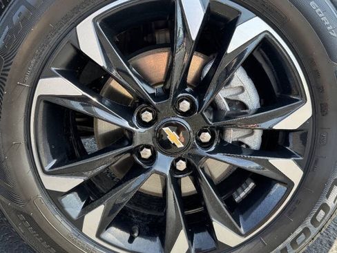Used 2021 Chevrolet TrailBlazer LT w/ Convenience Package FWD image 10