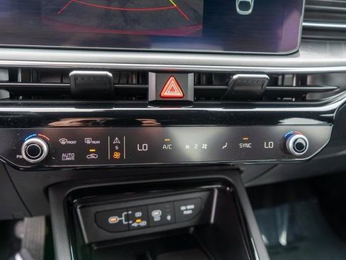 Used 2025 Kia K5 GT-Line AWD/4WD image 27