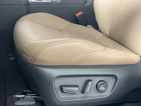 New 2026 Toyota 4Runner Limited AWD/4WD image 19