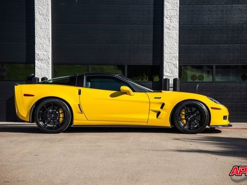 Used 2012 Chevrolet Corvette ZR1 w/ 3ZR Preferred Equipment Group RWD image 12