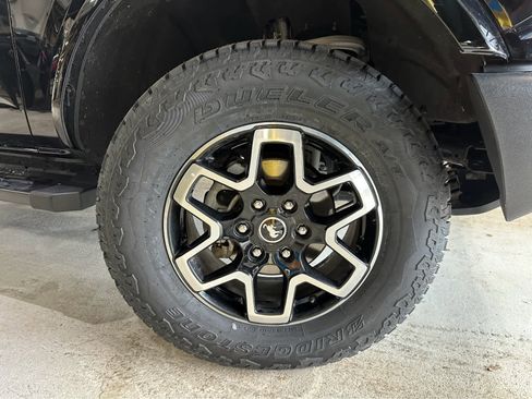 Used 2022 Ford Bronco Outer Banks image 40