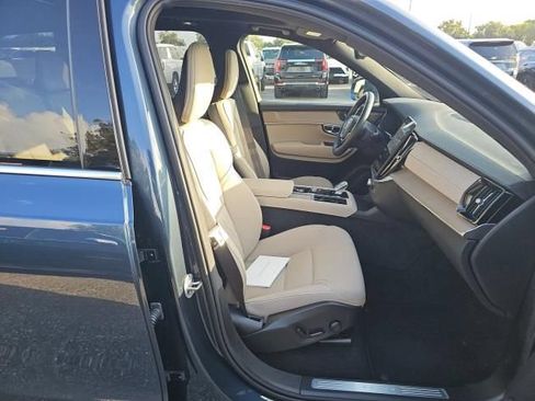Used 2026 Volvo XC90 B6 Plus AWD/4WD image 3