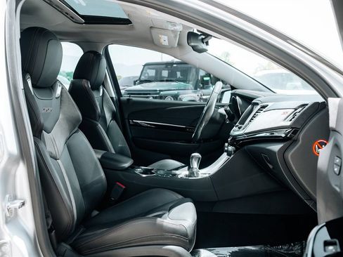 Used 2017 Chevrolet SS RWD image 51