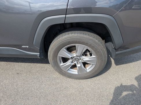 Used 2023 Toyota RAV4 XLE image 12