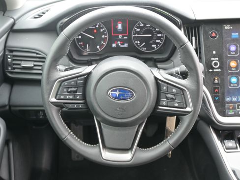 Certified 2025 Subaru Outback Premium w/ Popular Package #1A image 17