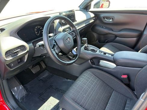Used 2026 Honda HR-V Sport image 12