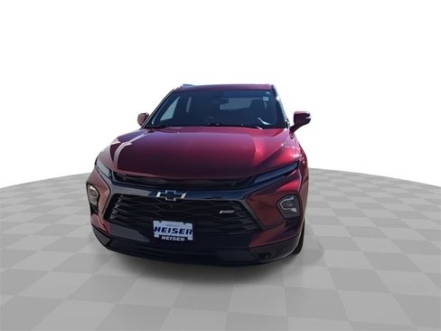 Certified 2023 Chevrolet Blazer RS w/ Driver Confidence II Package image 3