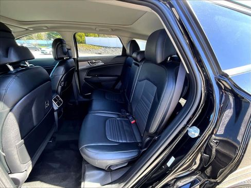 Used 2023 Kia Sportage SX image 15