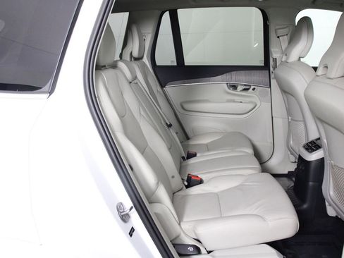 Certified 2023 Volvo XC90 T8 Core w/ Climate Package image 30