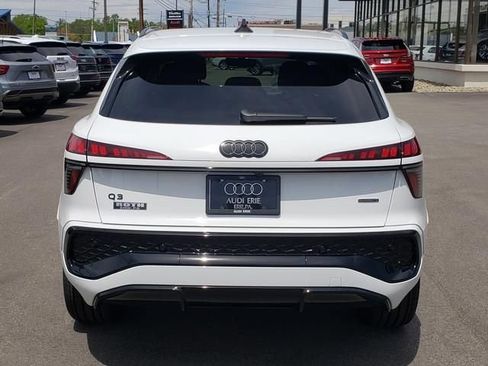 New 2026 Audi Q3 quattro 2.0T AWD/4WD image 4