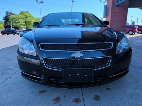 Used 2010 Chevrolet Malibu LT w/ Premium Mat Package FWD image 9