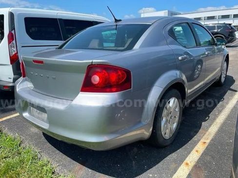 Used 2013 Dodge Avenger SE FWD image 6