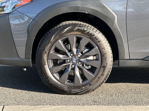Certified 2025 Subaru Outback Onyx Edition w/ Tech Package 2 image 29