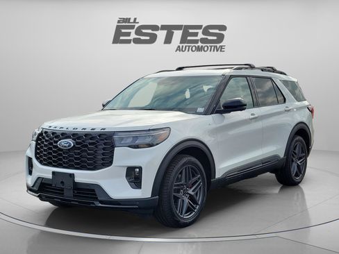 New 2026 Ford Explorer ST-Line AWD/4WD image 1