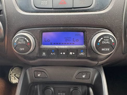 Used 2014 Hyundai Tucson Limited FWD image 16