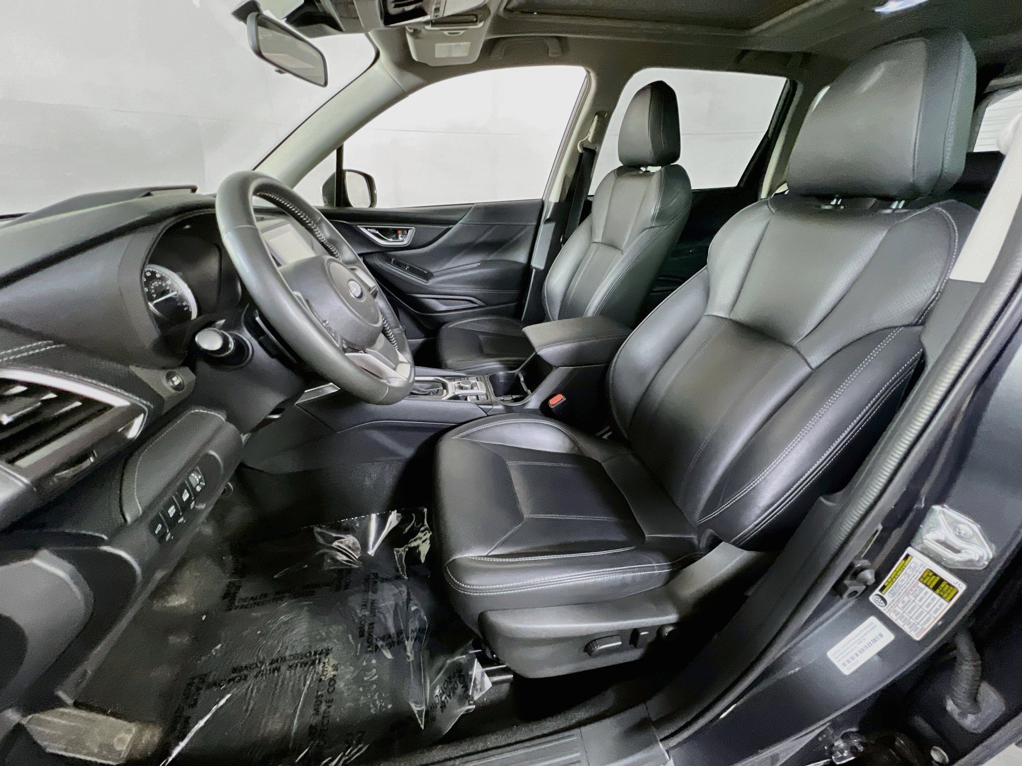 Used 2023 Subaru Forester Touring AWD/4WD image 22