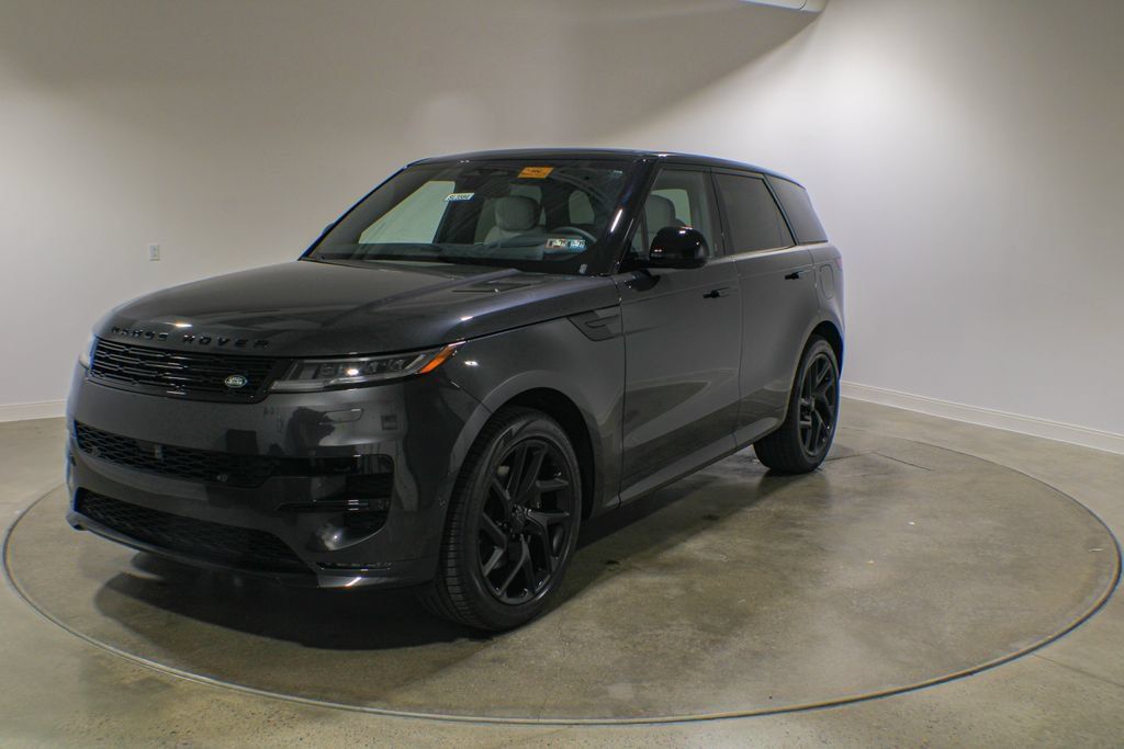 New 2026 Land Rover Range Rover Sport Dynamic SE AWD/4WD image 1