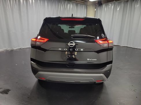 Used 2023 Nissan Rogue SV AWD/4WD image 7