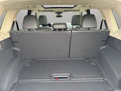 New 2026 Nissan Rogue Platinum w/ Platinum Premium Package AWD/4WD image 28