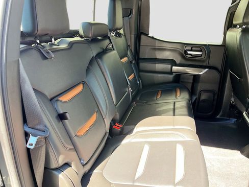 Used 2020 GMC Sierra 1500 AT4 image 29